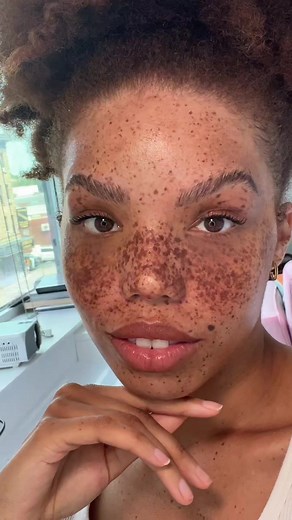 Enhancing Features: Freckle-Friendly Makeup and Model Tips