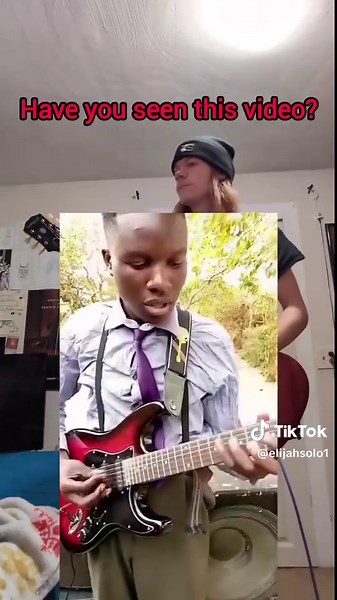 Hey guys look what I have found today this guy is insane 🎸🤩🤩🔥🔥