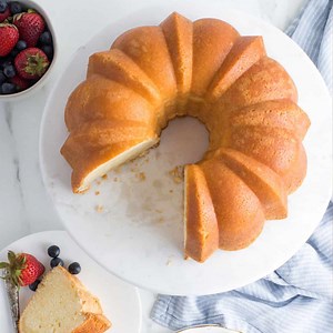 Sour Cream Pound Cake Recipe