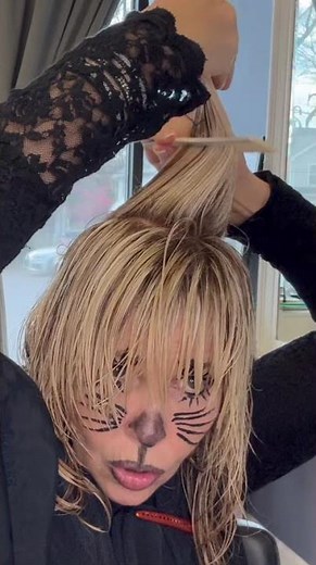 Cutting My Hair With the Diamond Trick for Volume