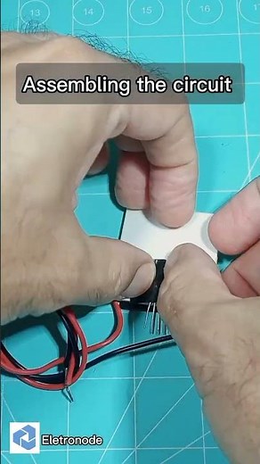 Dual-Side Peltier Temperature Monitoring: OLED Display Essentials! #diy #tech #engineering #arduino