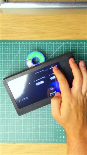 Testing a Raspberry Pi touchscreen #RaspberryPi #Touchscreen #Maker #DIYElectronics #BuildInPublic