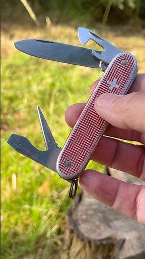 😎Vintage Red Pioneer: The Knife That Time Forgot 😎#victorinox