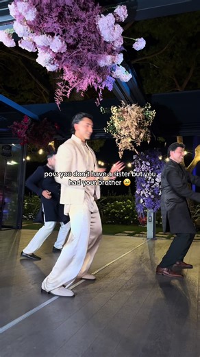 The girls who only have brothers will understand this one 🥲🤍 @Nikhil Saboo @Nisha Saboo #weddingcontentcreator #indianwedding #brothers #destinationwedding #lakecomo