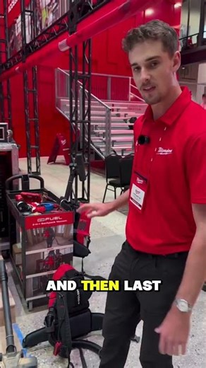 M18 FUEL™ 3-in-1 Backpack Vacuum | 0895 Video credit: @tooling_with_newman
