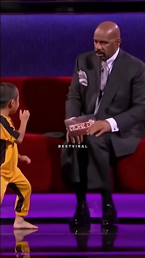 Nobody expected this Steve Harvey actually got scared 😂