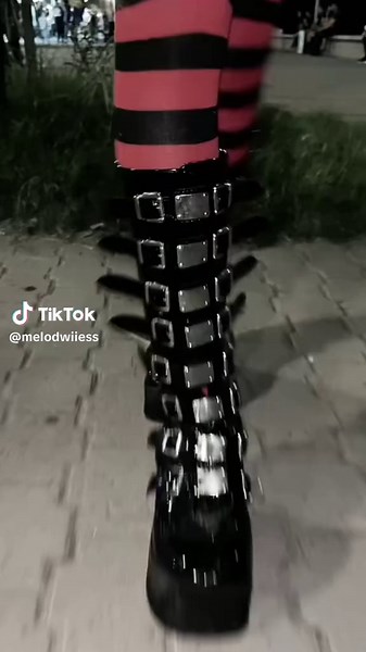 Nina the Killer Cosplay: Halloween Trend 2023