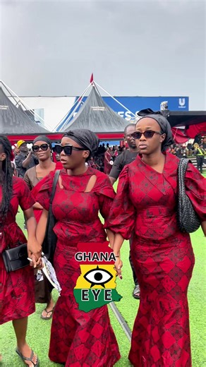 Live updates: The beautiful daughters of the late legendary Daddy Lumba arrive at their father’s ongoing funeral. #GhanaEye #ghanatiktok🇬🇭 #trendingvideo #daddylumba