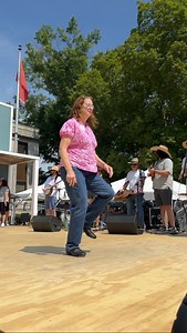 262K views · 4.6K reactions | Impressive clogging moves!  East Nash Grass #clogging #buckdance #flatfoot #stepdance #bluegrass #throwbackthursday | Hillary Klug | Facebook