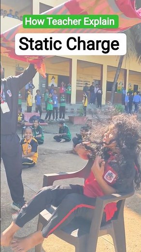 how teacher explain static charge funny experiment teacher and student #funnyexperiment