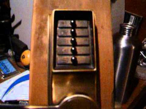 A look at vulnerabilities in a Simplex lock