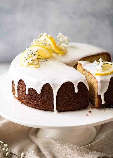 Lemon Cake with Lemon Glaze