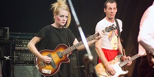 21 Easy Bass Riffs for Beginners | Gear4music