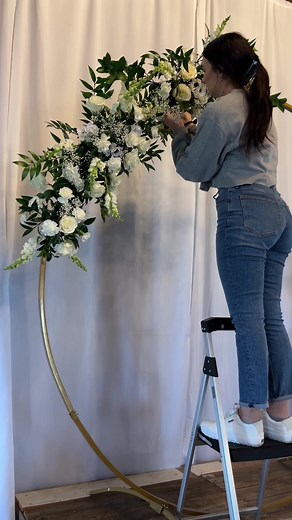 DIY Wedding Arch Flowers: Building a Stunning Flower Arch