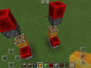 How to build a walking redstone robot