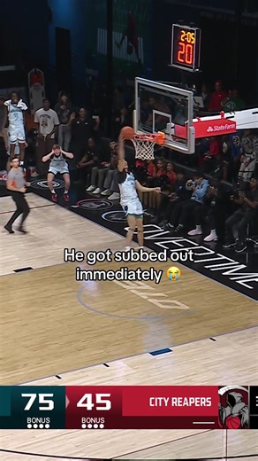 AO got this dunk in his bag I promise 😭 #ote #hoops #basketball @ao | ao