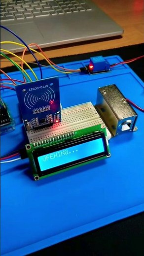 Open lock with a RFID Reader using Arduino 🔐💳😲 #diy #arduino #arduinoproject #howto #how #electronic
