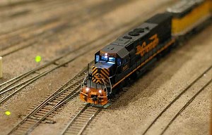 DIY Model Train controller project - Gadgetronicx