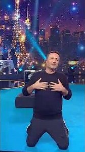 L’heure de mon sacre est arrivé ! 😂 Merci David Azria ! 💎📲