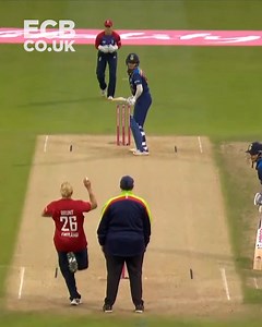⚔️ Epic battle Katherine Sciver-Brunt 🆚 Shafali Verma | England Cricket