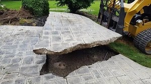 Polyjacking vs Mudjacking: What it is and Which is the Better Concrete Leveling Method - Mr. Level