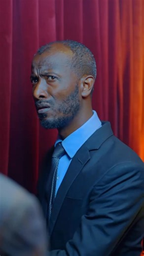 #ይሳቁልህም #ይሳቁብህም በፀጋ ሙጬ ቸሩ መድሃኔዓለም ሆይ ዛሬን ስላሳየኸኝ ብቻ ተመስገን ሰላም ለዚህ ቤት ፀጋ ሙጬ ነኝ እስኪ ትንሽ ደቂቃ ስጡኝ ከላይ የፌስ ቡክ አካውንቴ መግቢያ ላይ ያለችውን YouTube ሊንክ ተጭናችሁ ሰብስክራይብ ማድረጋችሁን አትርሱ #ይሳቁልህም #ይሳቁብህም የጠንካራ ሰዎች ትልቁ ምልክታቸው ራሳቸውን ሆነው መታየታቸው ነው በቃ በማንኛውም የህይወት ገጠመኞቻቸውም በተለመደው የየዕለት ተግባሮቻቸውም ሲደሰቱም ሲከፉም ሲያደንቁም ሲከሱም ራሳቸውን ውስጣዊ ስሜቶቻቸውን ከሚያደንቁት ወይም ከሚከሱት ሰው ተግባር ጋር ብቻ በማቆራኘት ነው እንተባበር እንመካከር እንሰብሰብ ቢባሉ እንኳ ሃሳብን ከሀሳብ ጋር ለማነፃፀር ነፃ የግል አቋማቸውን ለሌሎች ለማሳየት ለመከራከር እንጅ ለመደራደር እነከሌን ስለደገፍናቸው ወይም ስለታቃወምናቸው ናና ከኛ ጋር አብረህ መርቅ ወይም እርገም ቢ