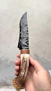 Crafting a Sharp Obsidian Hunting Knife from Scratch! 🔪✨