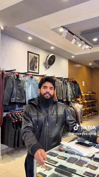 Discover Premium Pure Leather Products at Wolveyes