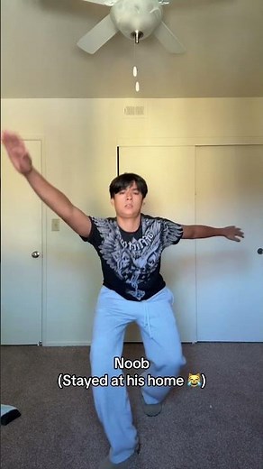 Noob VS Pro VS Hacker: I left my home #brodeez