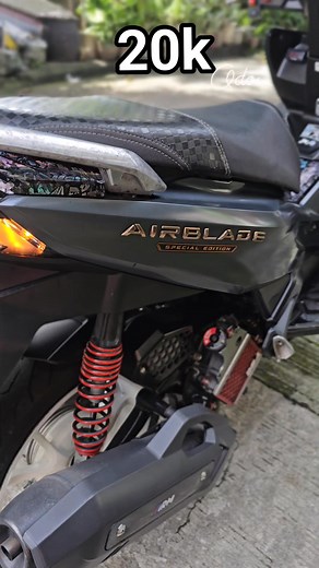 98K views · 1.3K reactions | For sale/swap Honda Airblade 160 abs 2023 special edition 2 remote/keyo/code Original or and cr 1st owner open dos 2 id with 3 sign With plate Reg till jun 2026 20k orig odo Includes Aerox mags convert Mini driving lights Loud horn All stock engine Gas and go Smooth manakbo Gagamitin mo na lng Pickup only North caloocan Waze onepiece moto buy and sell garage #Airblade160 #onepiecemoto #LegitBuyAndSell | ONE PIECE MOTO Buy & Sell | Facebook