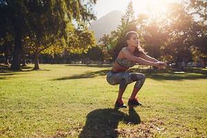 Aprende a realizar bunny hop y trabaja tu tren inferior con animal flow