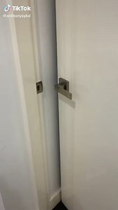 Is it possible to change the boot animation entirely on windows 10? I have looked around but all I see is changing the boot logo itself, seems like it was possible on Windows 7. Thanks!