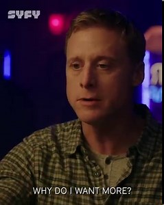 33K views · 619 reactions | Harry’s alien head is no ordinary mask. Just ask Alan Tudyk. Go behind the scenes of Resident Alien, landing TONIGHT at 10/9c on SYFY. | SYFY | Facebook
