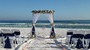 27 reactions | Happy Barefoot Wedding Day to Tiffany & Cody! www.barefootweddings.net | Barefoot Weddings® | Facebook