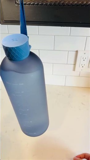 KIVY Slim 50oz Water Bottle Dishwasher Safe