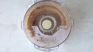 Homemade Nutella Recipe (Chocolate Hazelnut) | Little Spice Jar