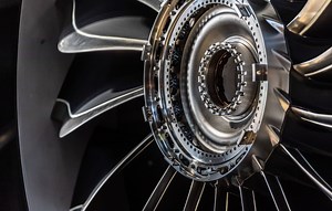 Texas : L’homme aspiré par le réacteur d’un avion sur le tarmac s’est en fait suicidé