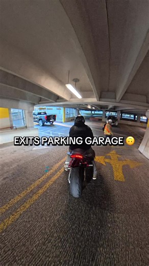 That kill switch is another bikers joy 😂 #fyppppppppppppppppppppppp #johnny #biketok #cbr1000rr #electriciansoftiktok