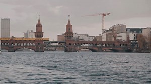 64K views · 547 reactions | Nous célébrons notre collaboration de longue date avec le Studio Babelsberg pendant le Festival international du film à Berlin. | Canada Goose | Facebook