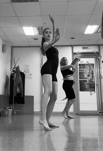 Learn Belly Dance: Step-by-Step Tutorial