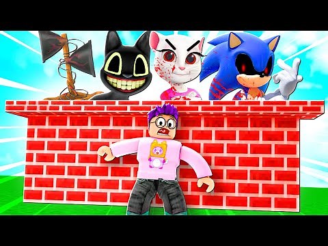 Can We BUILD A BASE & SURVIVE In ROBLOX?! *EVIL SIRENHEAD, SONIC, & MORE!* (INSANE SIMULATOR!)