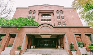 College of Electrical Engineering & Computer Science - 台大國際事務處