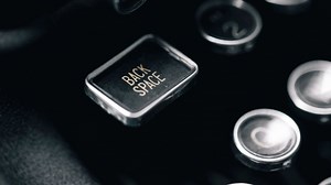 How To Manage Line Breaks in SQL Server ?