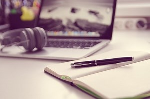 CSVをエクセルに変換する方法をわかりやすく解説 – COMMAND LAB -TECH