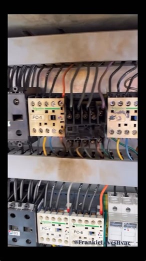 The World of Electricians 💡⚡️ on Instagram: "Exploding 480v fan, stay safe out there. @frankieloveshvac - - - #electricianlife #electrician #electricista #hvac #fyp"