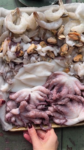 The bestttt just like my nonna and everyone in my family has always made it and it’s perfect. It’s simple but it shines, the combination is fantastic and we just couldn’t imagine Christmas Eve without it! Recipe below! 1lb Large shrimp, shelled and deveined 1lb of Calamari 1lb of Ocotpus 1/2lb of seafood medley (a mix of mussels, clams only is also great and you can buy them ready either frozen or shucked for you at the seafood counter) 2/3 cup or so of extra virgin olive oil About 1/4 cup of le