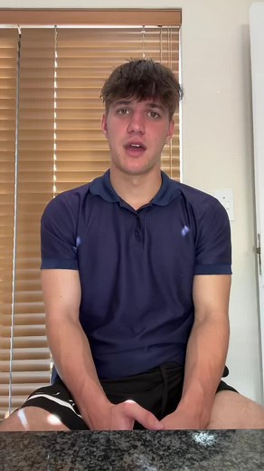 1. A normal tree. 2. Another normal tree( first 2 trees cant be Christmas trees!!) 3. A fantasy tree. 4. A tree with your eyes closed 5 and finally, a tree with your non-dominant hand #foryoupage #fyp #selfcare #mentalhealth #series