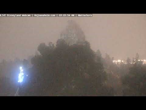 Mattercam 11/02/2025 16:16 - LIVE DISNEYLAND Webcam from Howard Johnson Hotel Anaheim