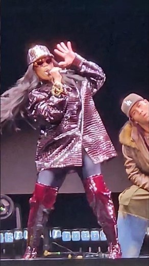 Brandy "Afrodisiac (LIVE ON TOUR)" at The Brandy and Monica Boy Is Mine Tour in Atlanta Oct 2025