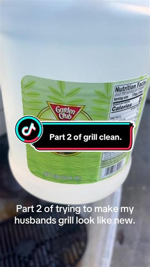 Grill Cleaning Tips: Make Your Grill Shine Like New!